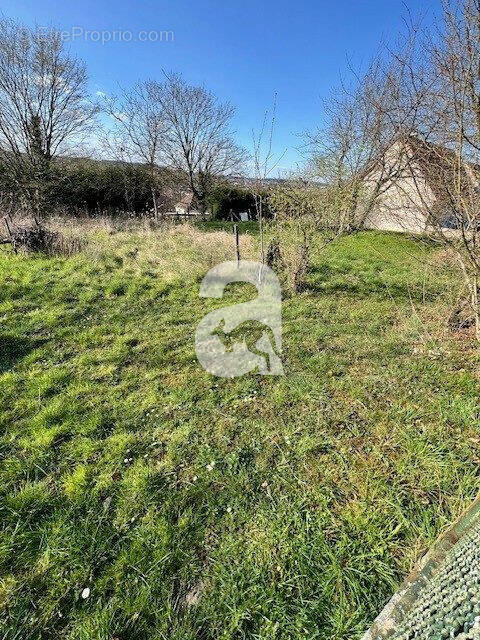 Terrain à SOISSONS
