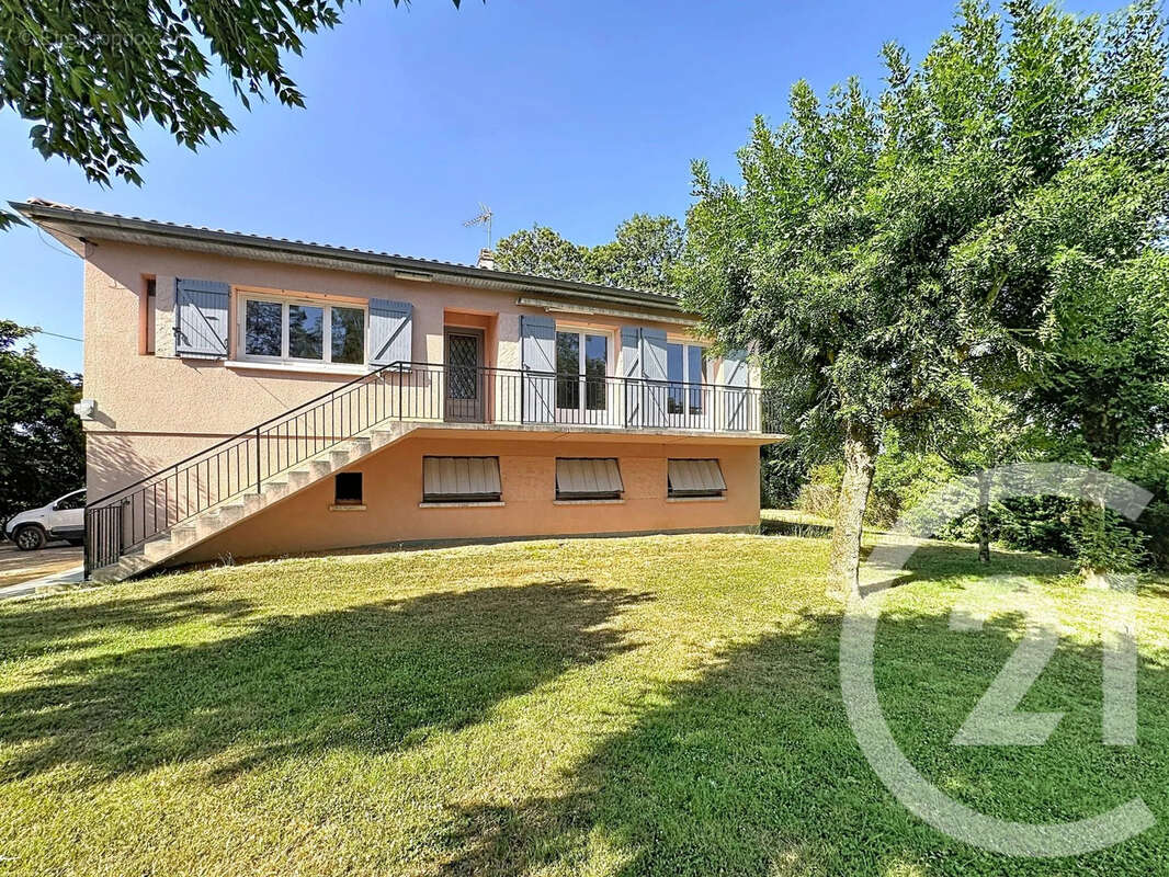 Maison 120 m² à Pavie  - photo 2
