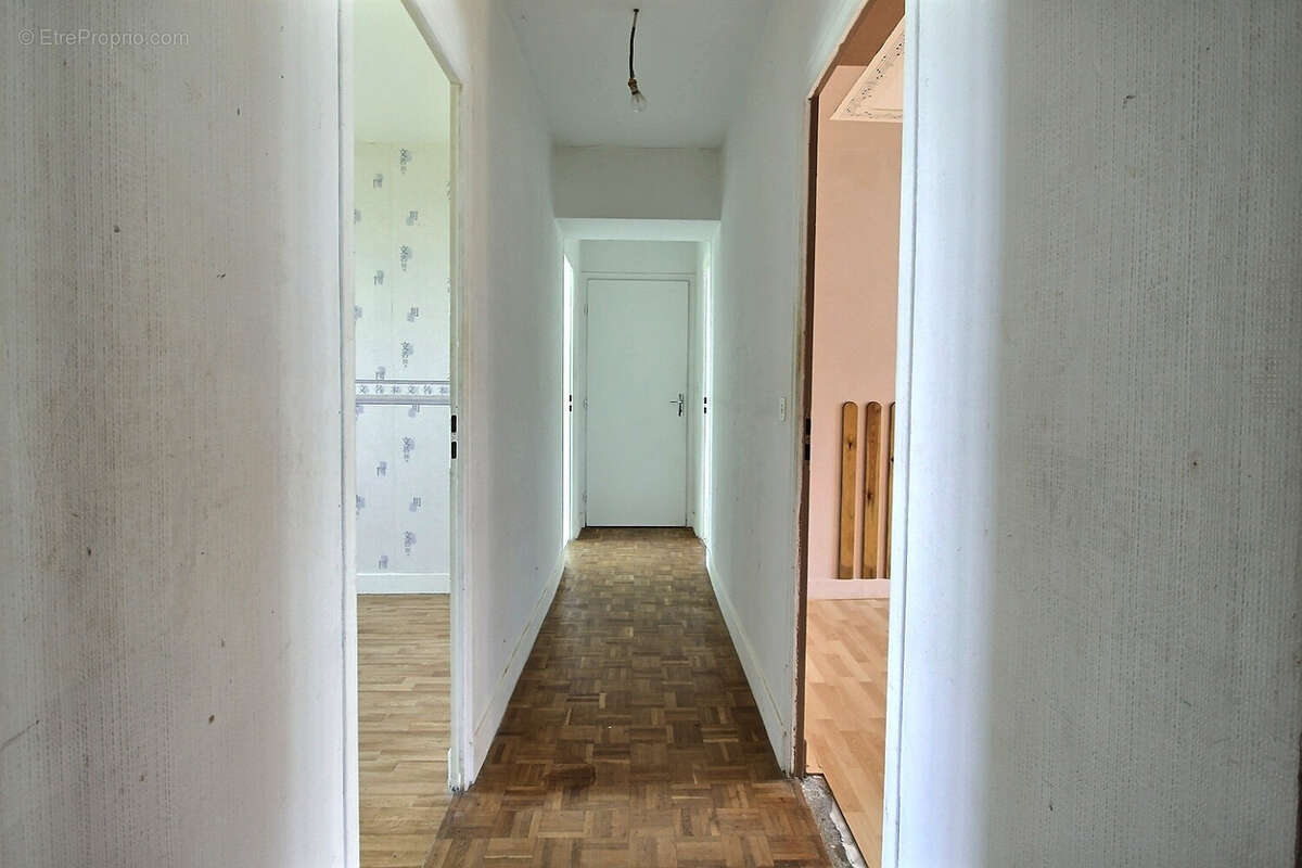 Maison à SAVIGNY-SUR-GROSNE