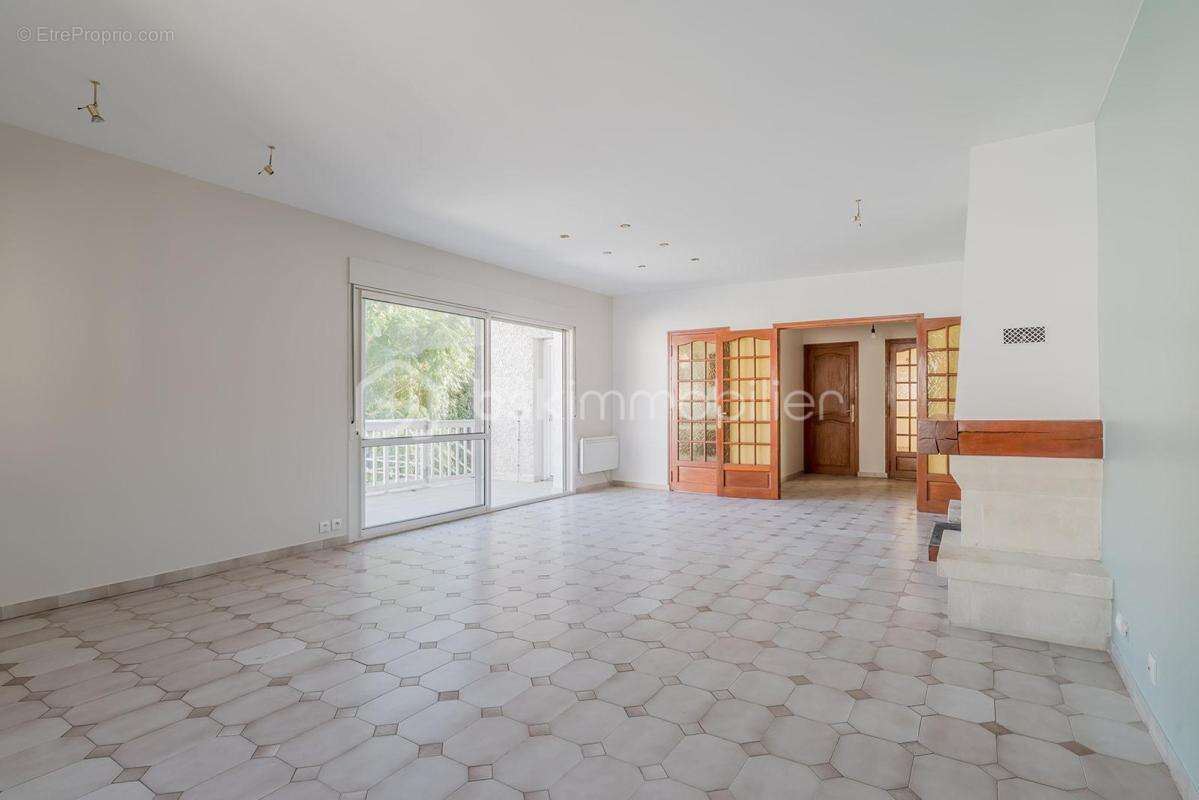 Maison proche commodites et gare - photo 9