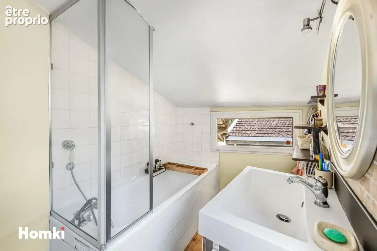 Appartement T5 de 167 m²- LYON 8ᵉ (Secteur Mairie du 8ᵉ / Maison de la Danse) - photo 16
