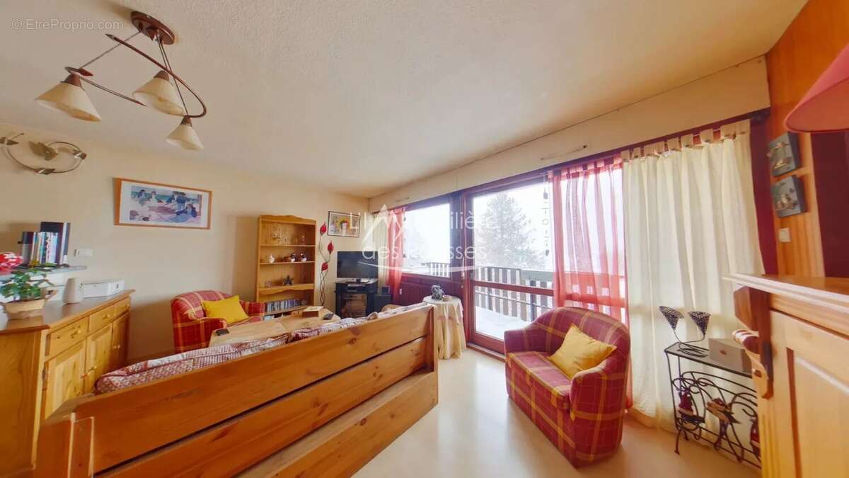 Appartement à LES ROUSSES
