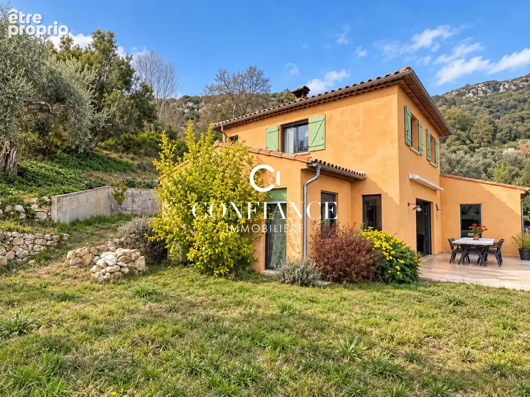 Maison 4 pièces 130 m² · à Tourrettes-sur-Loup · 130 m² · 790 000 €