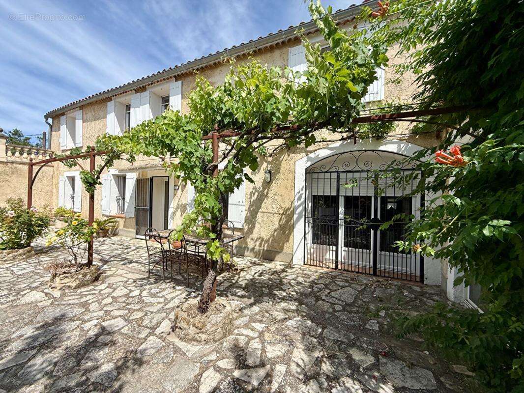 Maison à ORANGE