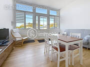 Appartement à CAROLLES