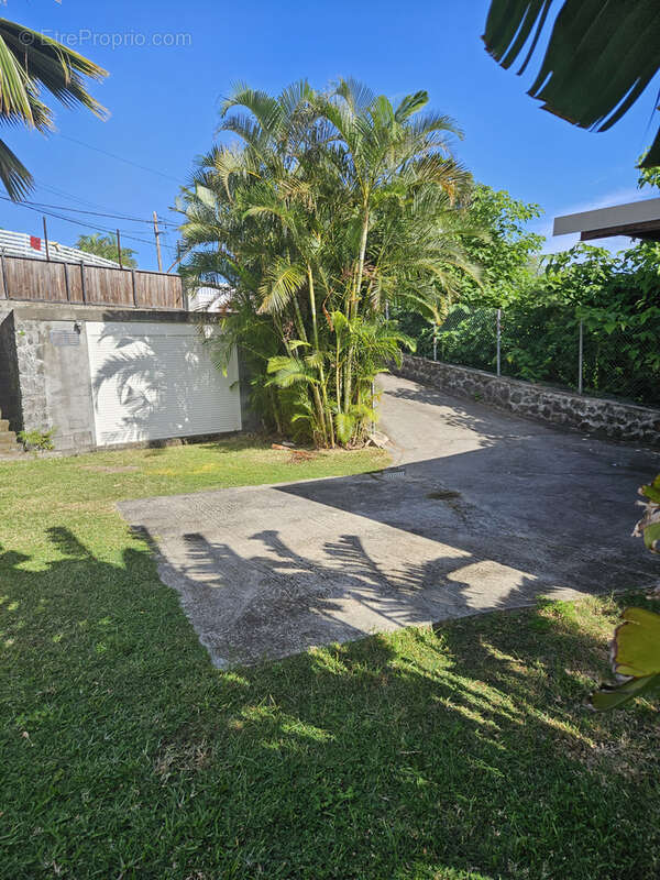 NOUVEAU PRIX! Grande villa avec piscine, Piton St Leu. - photo 7
