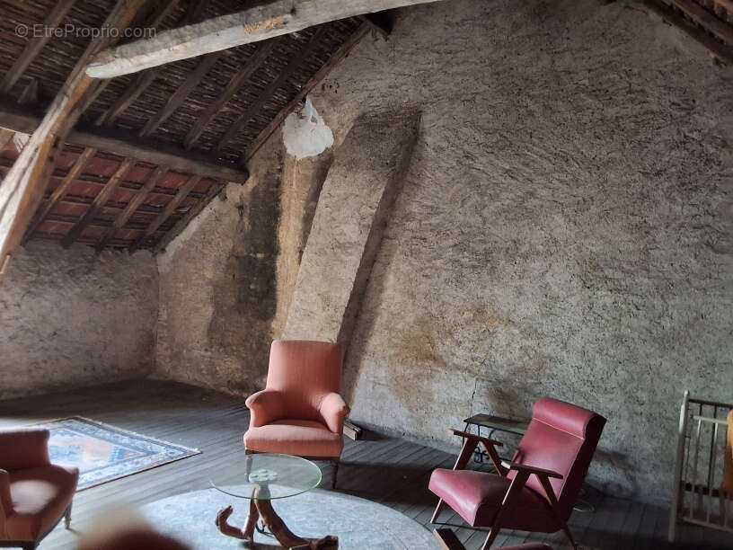 Maison  à rénover - photo 7