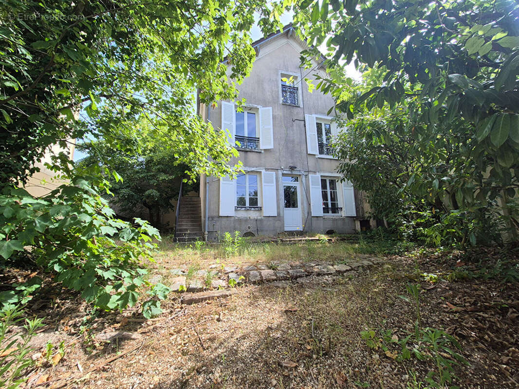 Maison à RAMBOUILLET
