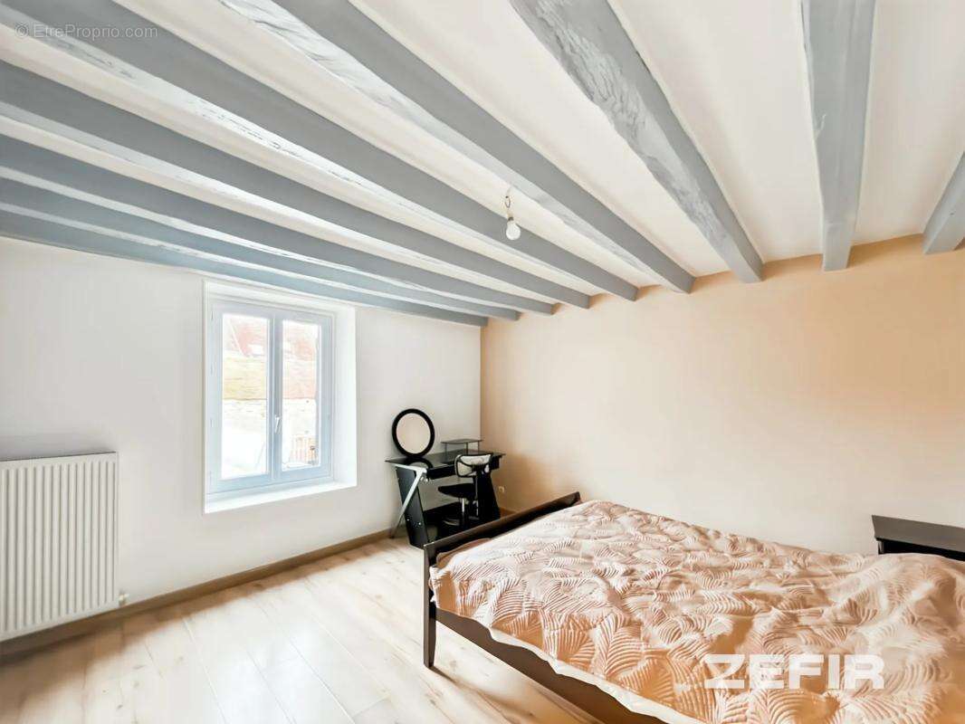 Maison à JOUY-SUR-MORIN