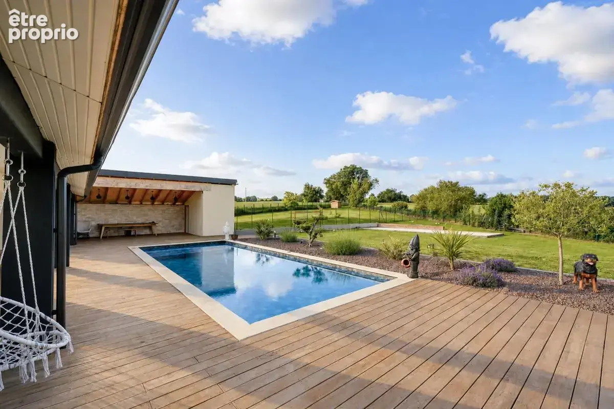 Magnifique maison familiale d'environ 180 m², entièrement rénovée en 2023 - photo 4