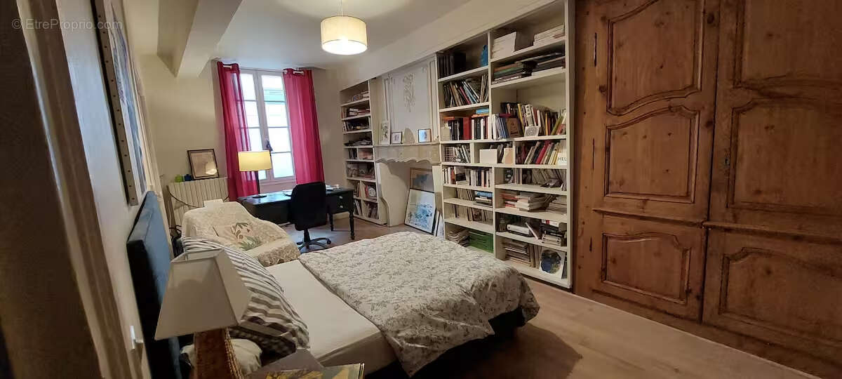 Bourg les Valence - Maison 6 chambres - photo 10