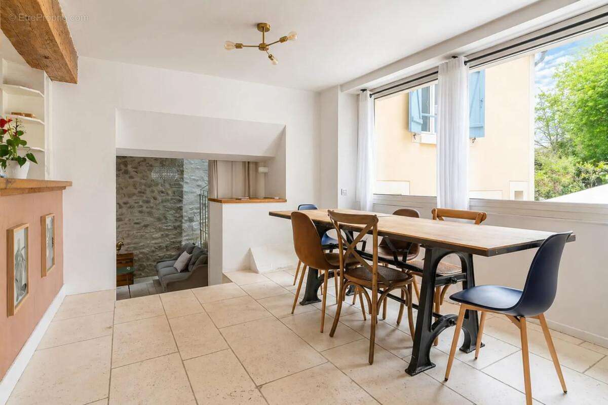 Maison à CONFLANS-SAINTE-HONORINE