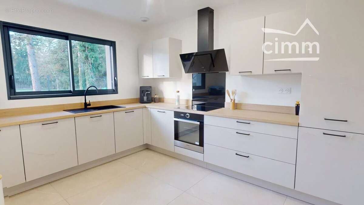 Maison à SAINT-CYR-EN-VAL