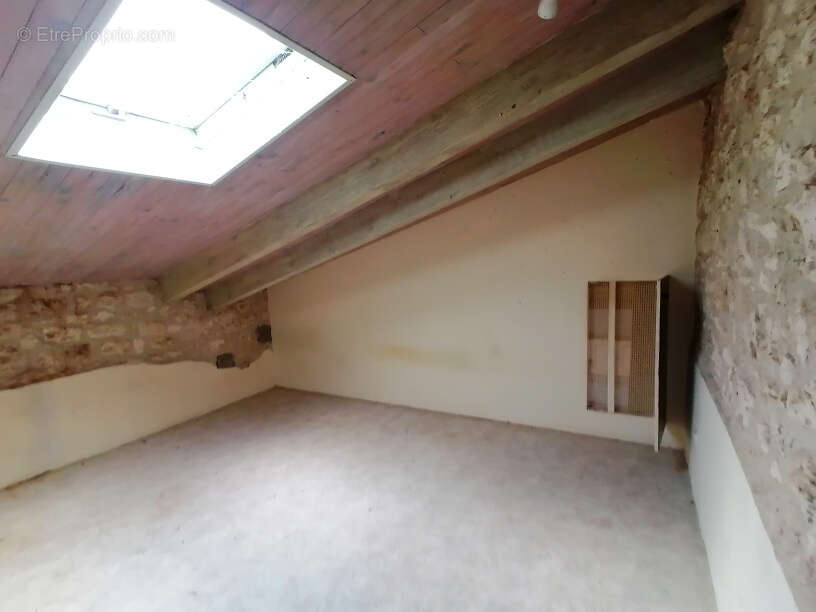 Maison à BAGAT-EN-QUERCY