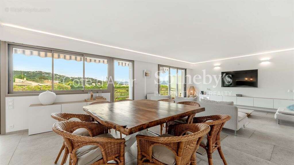 Appartement à SAINT-TROPEZ