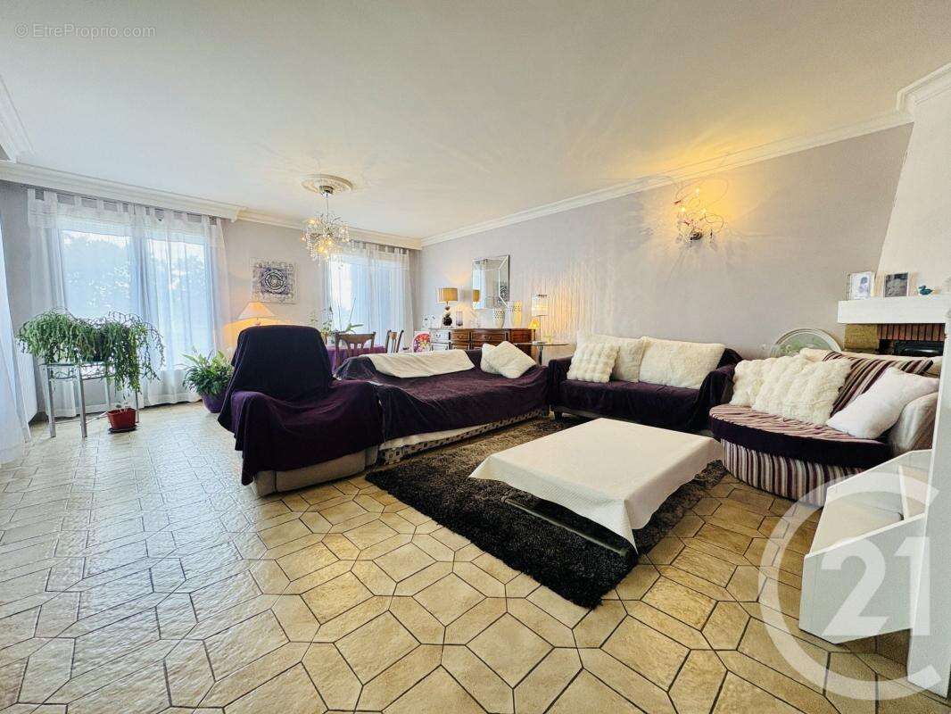 Maison 155 m² à Peyrat-De-Bellac  - photo 22