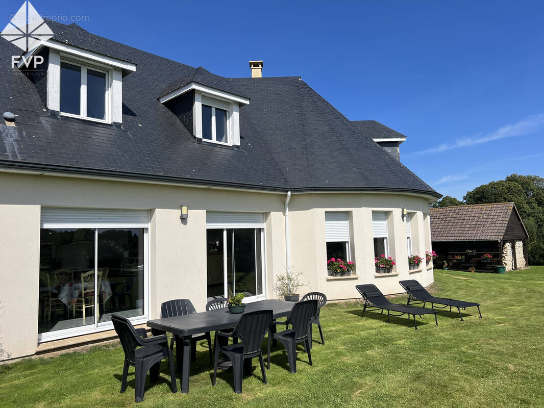 Maison à SENNEVILLE-SUR-FECAMP