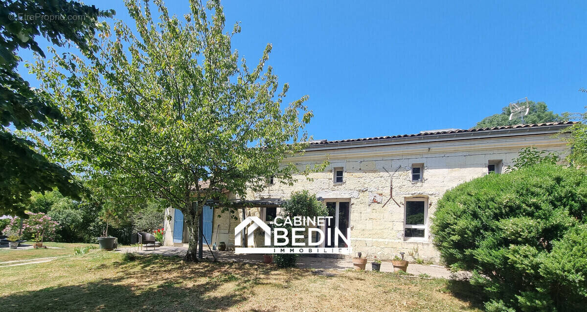 Maison à SAINT-CIERS-D'ABZAC