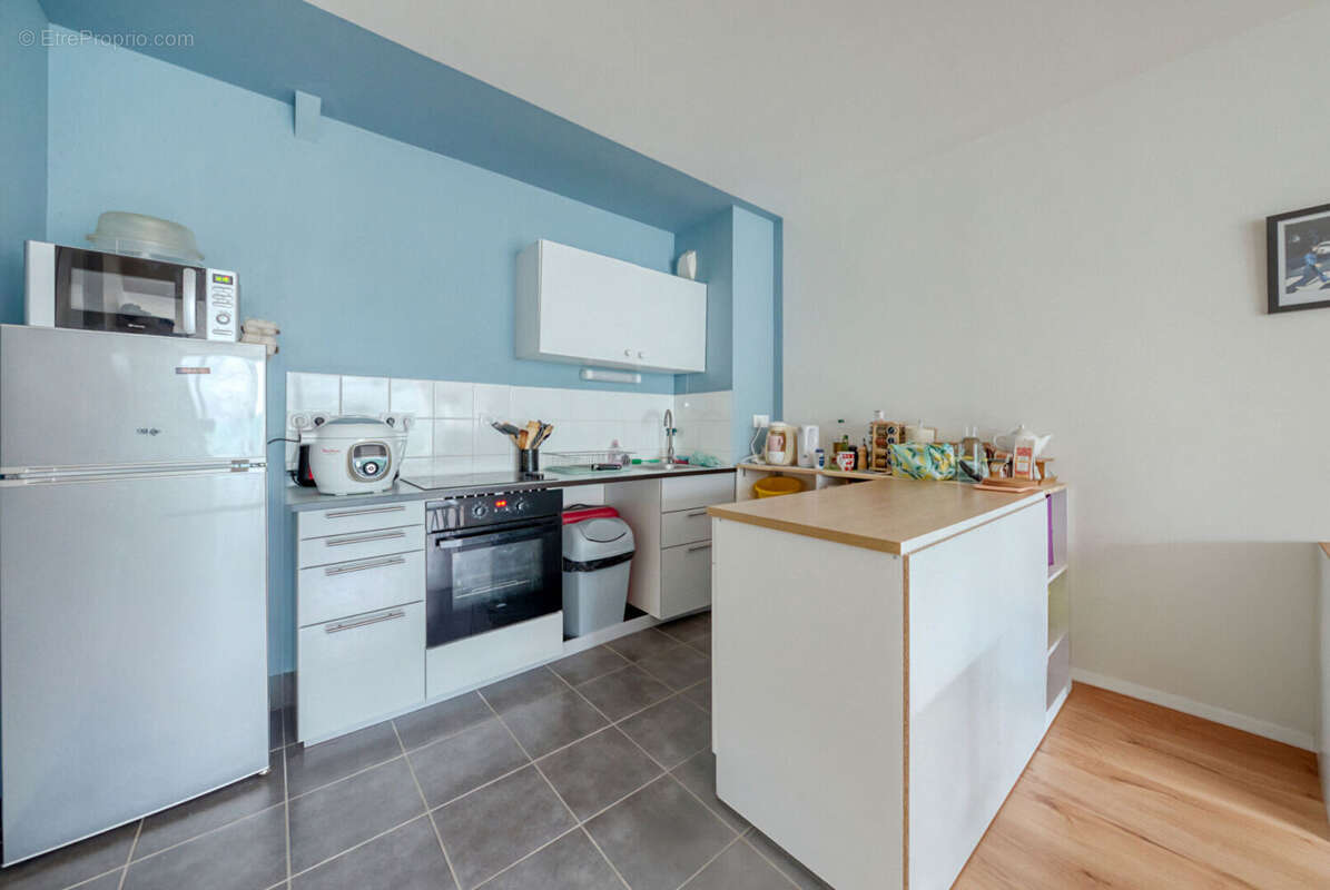 Appartement à SAINT-JACQUES-DE-LA-LANDE