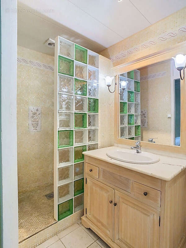 Maison à SAINT-JUNIEN