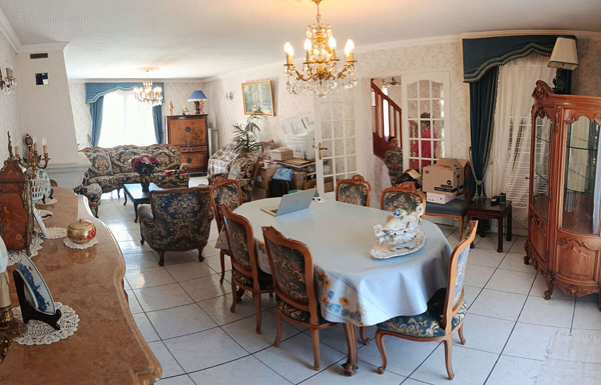 Maison à ETAMPES