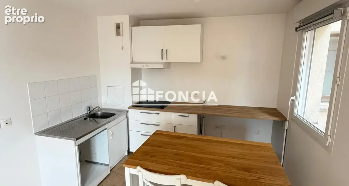 F3 en très bon état avec balcon et parking sous-sol - photo 5
