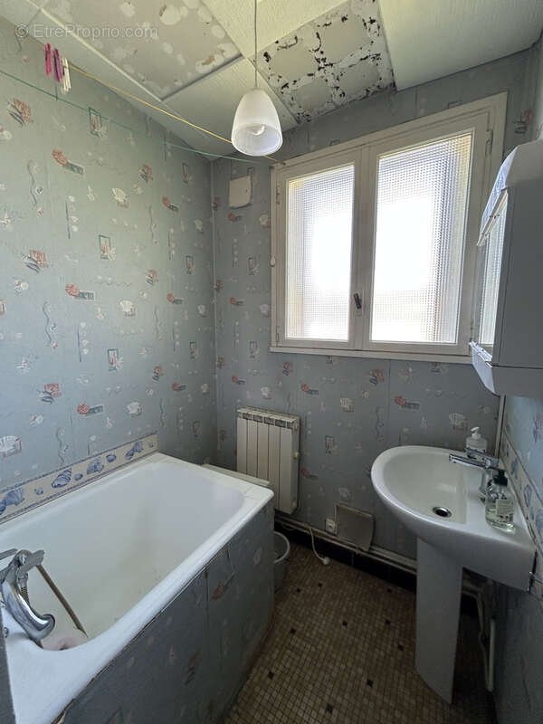Maison à COMMENTRY