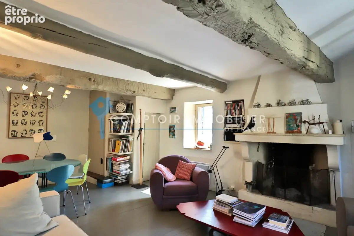 Dept 84 - Goult - Ravissante et atypique propriété en pierre 150 m2 + terrain avec garage et piscine non atten - photo 9
