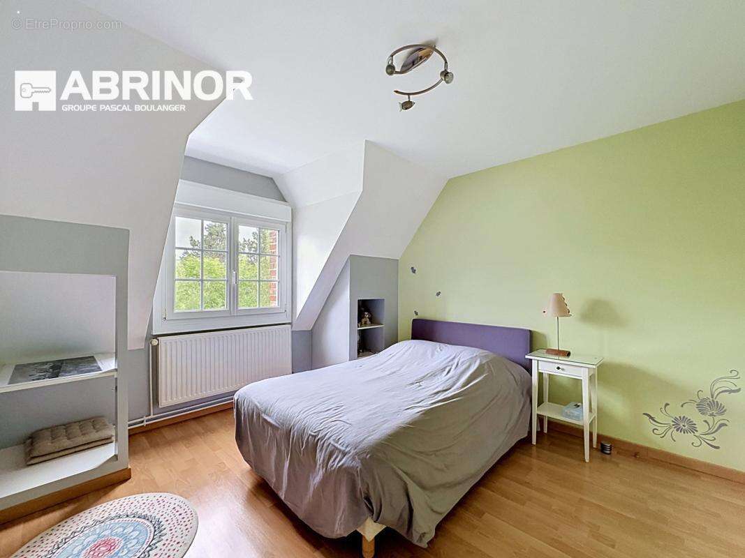 Maison à FACHES-THUMESNIL
