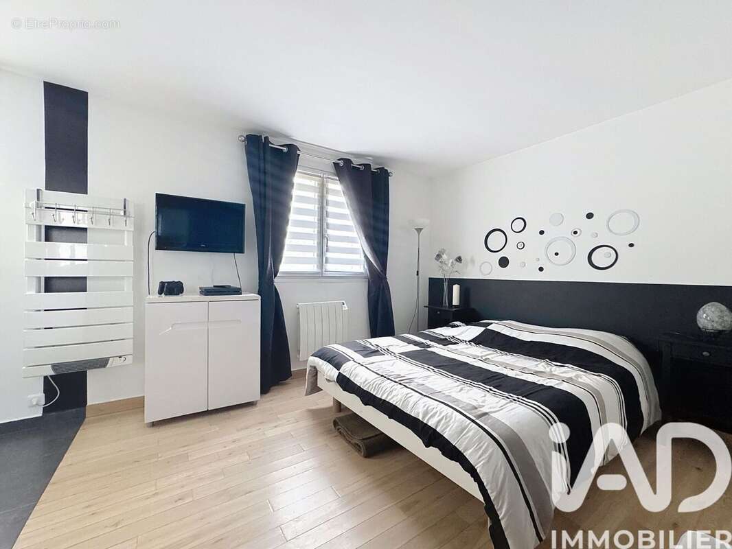 Photo 8 - Maison à MORAINVILLIERS