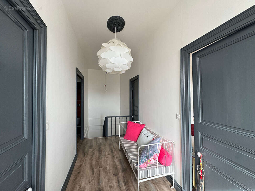 Maison à NIEUL-SUR-MER