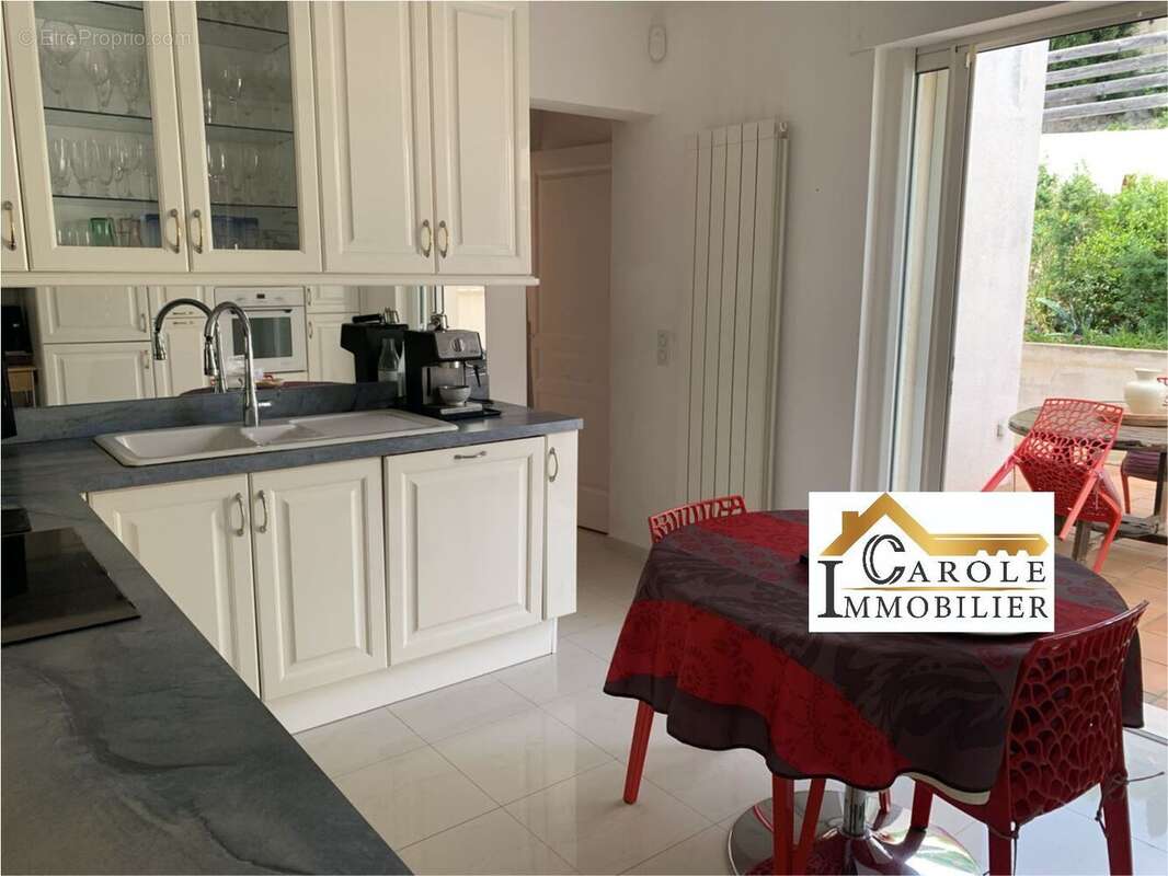 Maison à MANDELIEU-LA-NAPOULE