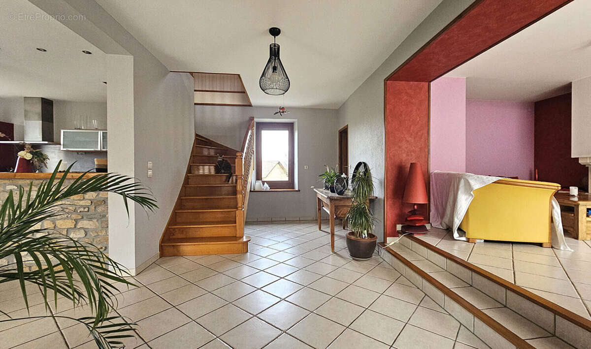 Maison à CHAMPAGNEUX