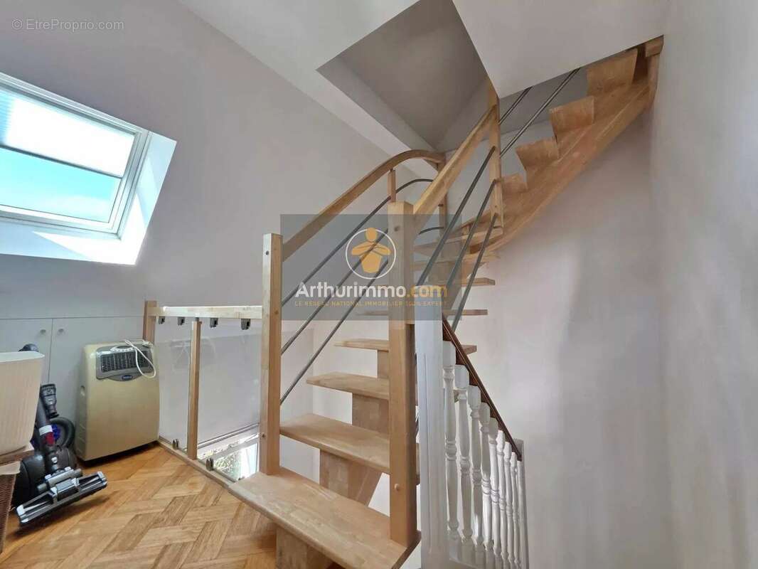 Maison à SARCELLES