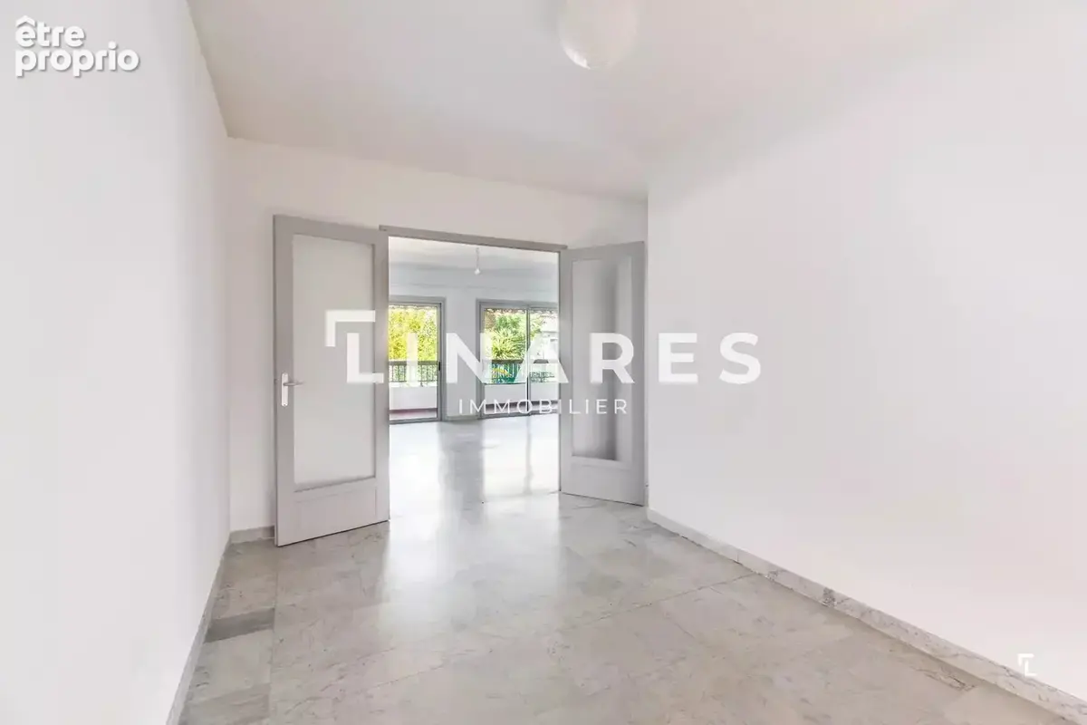 L'APARTÉ - Appartement T4 de 90m2  - Terrasse - Balcon - Cave - Garage (sus) - 13008 - photo 9