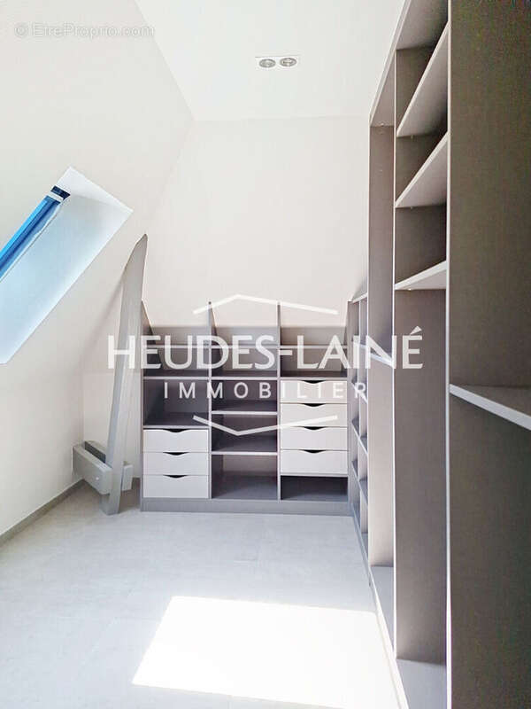 Maison 198 m2  - 6 pièces  - 50300 Avranches - photo 15