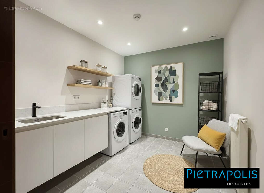 Maison 220 m² à Amberieux-En-Dombes  - photo 9