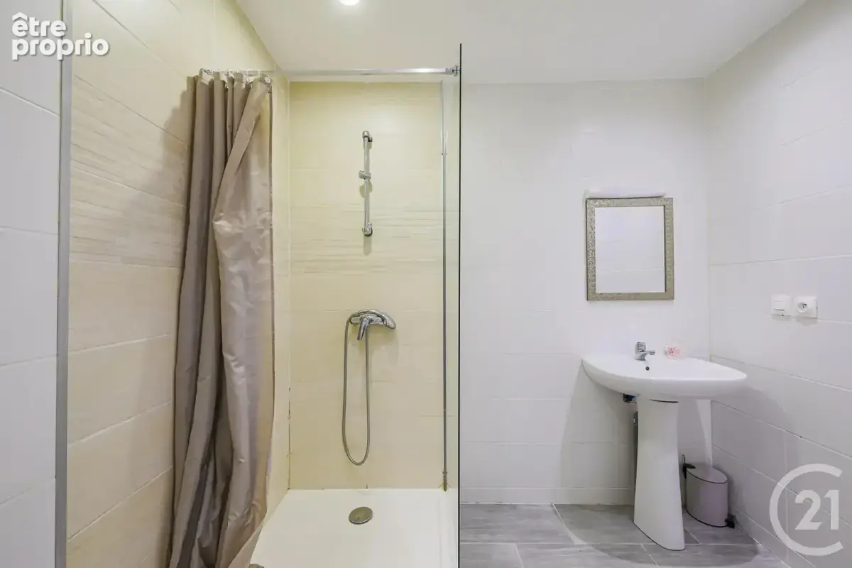 Appartement 4 pièces 62 m² à vendre à Grenoble (38000) - photo 11