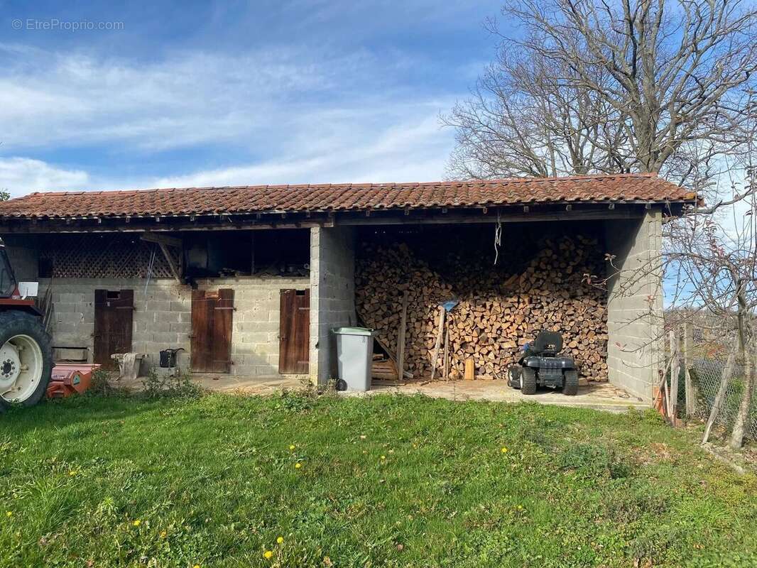 Maison à FRANQUEVIELLE