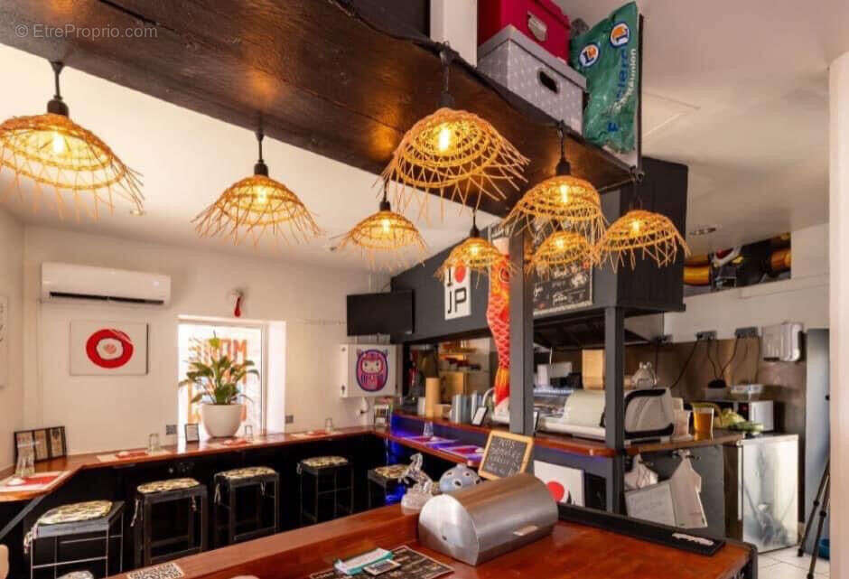 Photo 4 - Commerce à SAINT-LEU