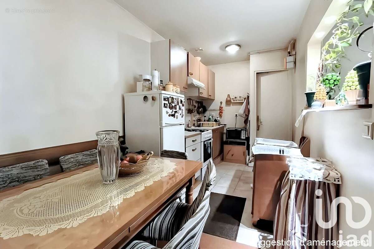 Photo 3 - Appartement à PARIS-10E