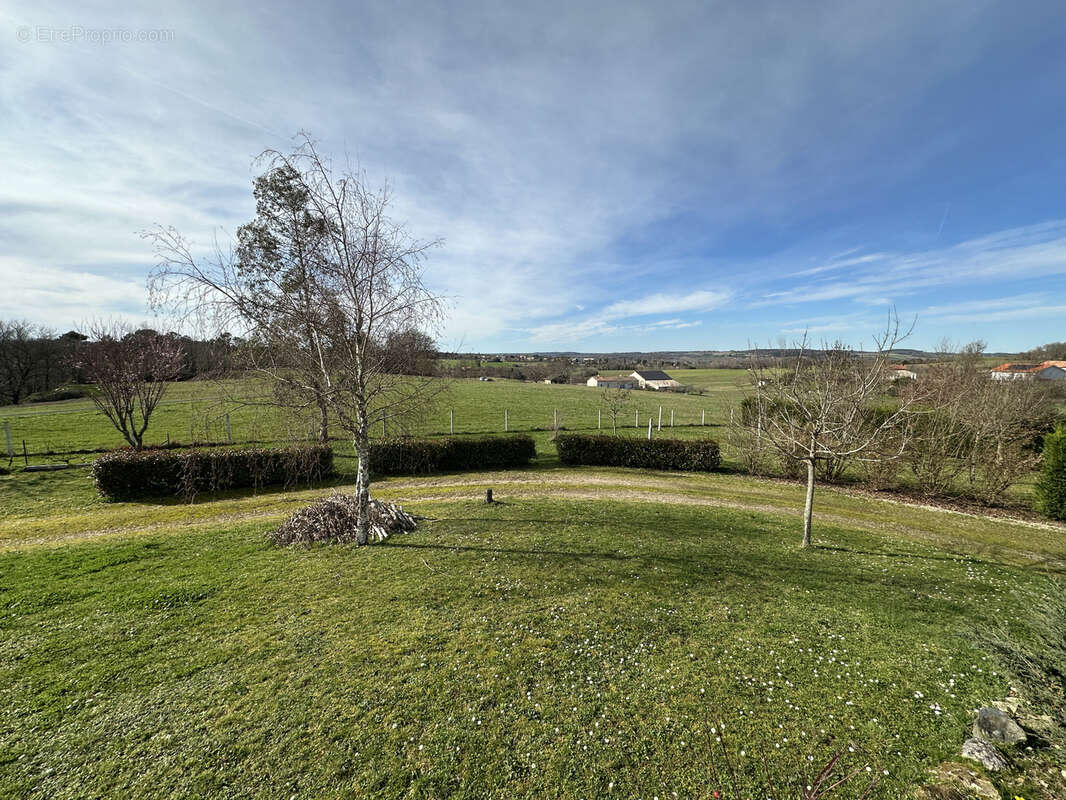 Maison à SAINT-AULAYE