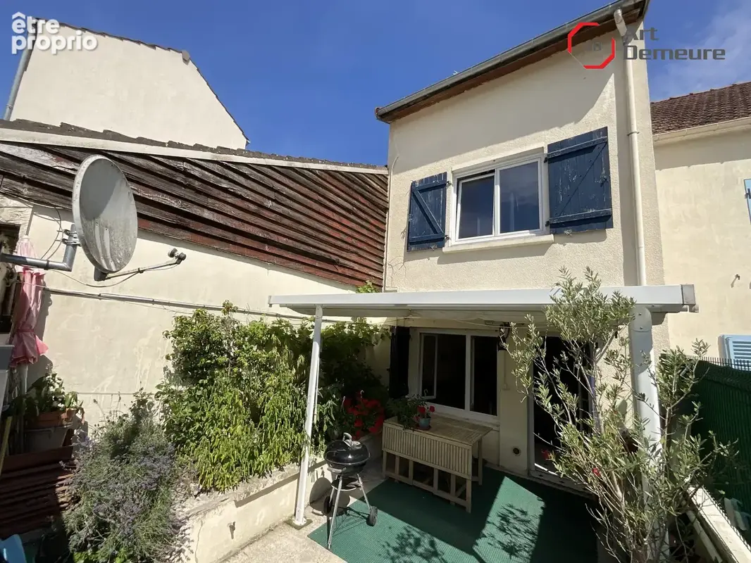 Maison à MERIEL