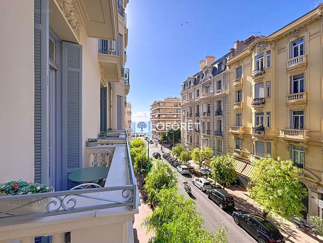 Appartement à MENTON