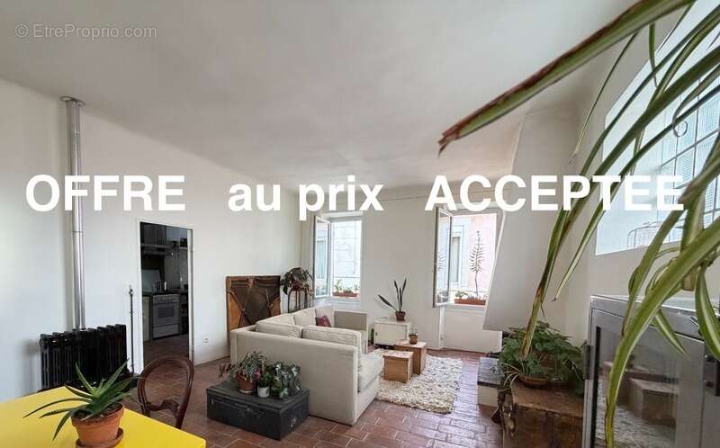 Appartement à MARSEILLE-5E