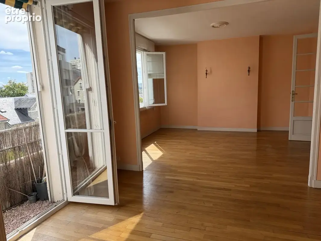 F4 secteur Mairie 103 m2 habitables - photo 8