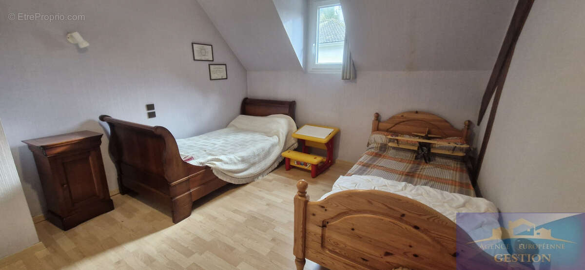 Lourdes hyper centre maison de 172m2 - photo 10