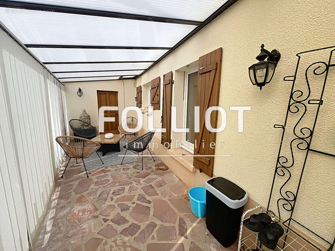 Maison à CERISY-LA-SALLE