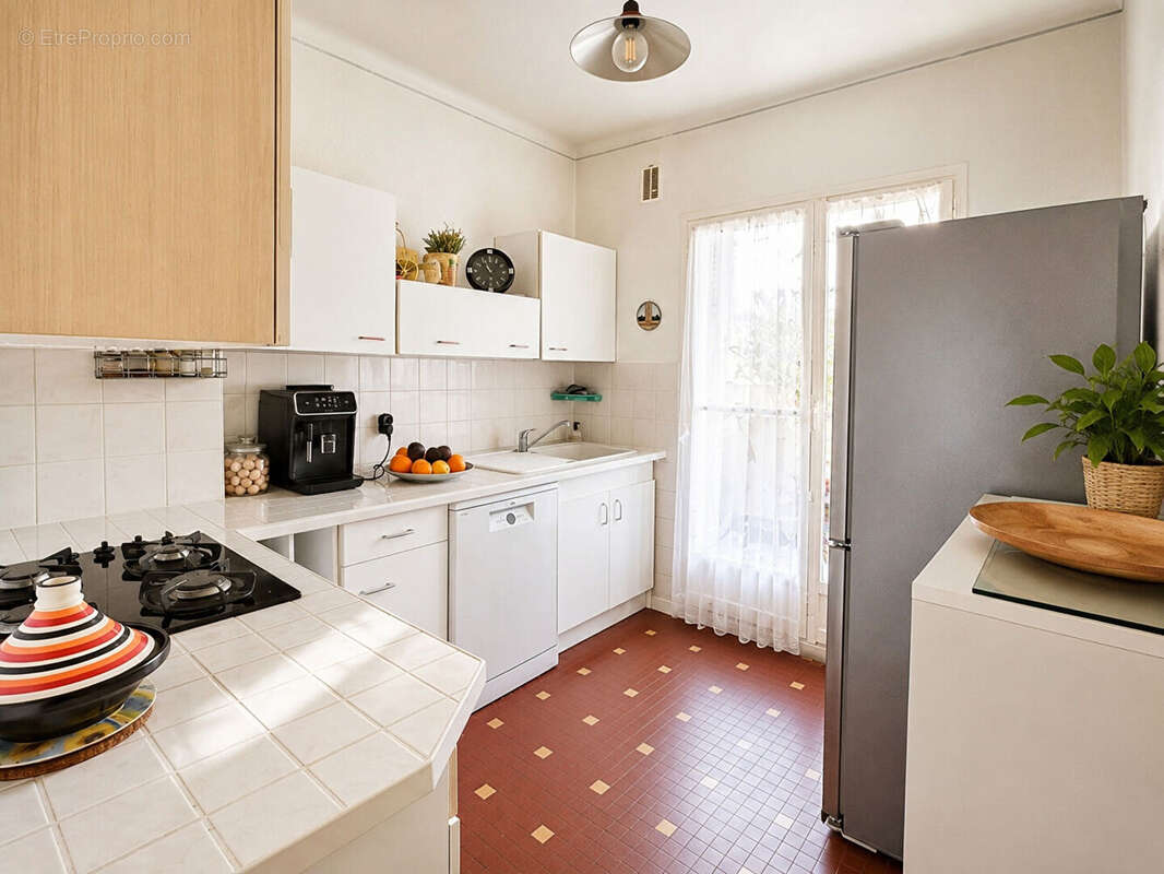 Appartement à MARSEILLE-11E