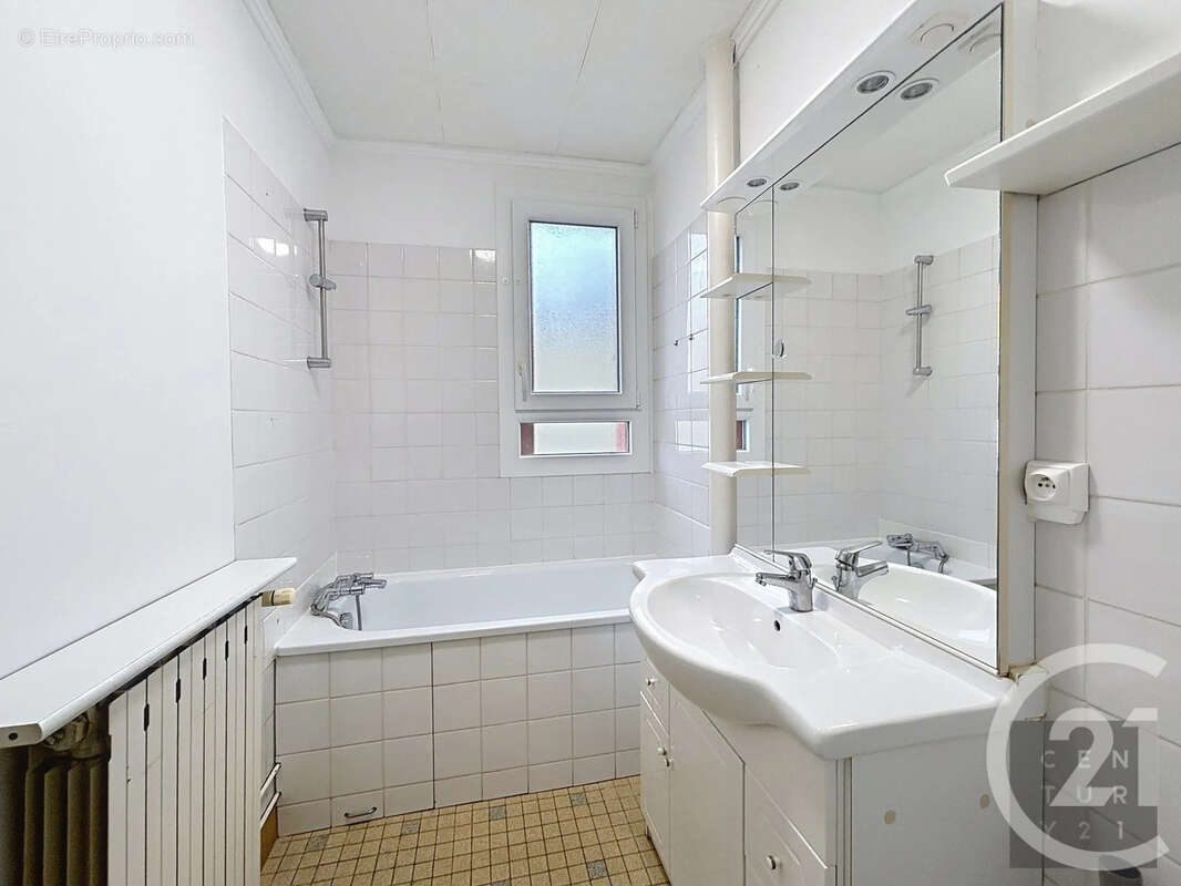 Appartement à SAINT-ANDRE-LES-VERGERS